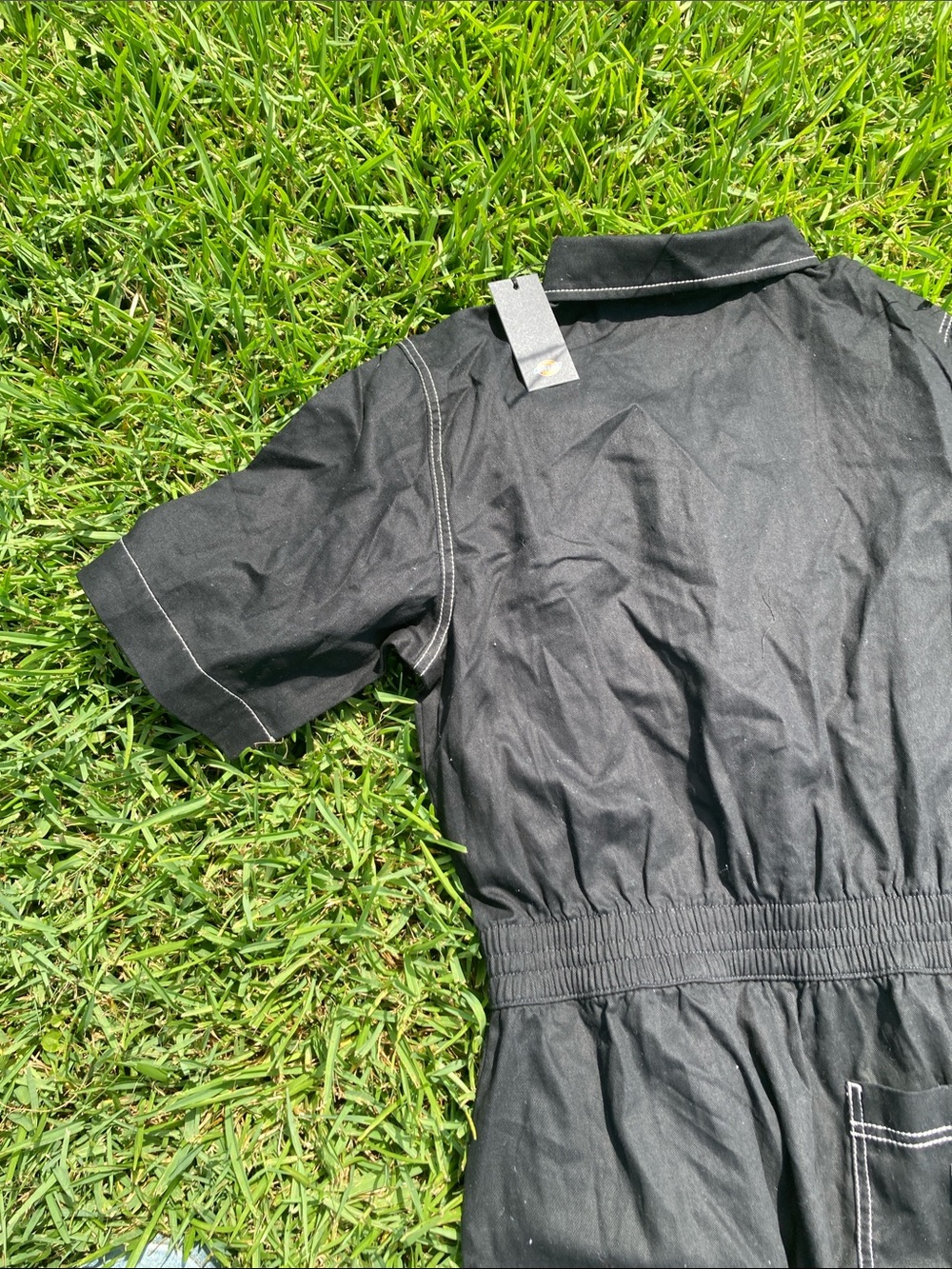 Dickies Black Short-Sleeve Work Jumpsuit with Contrast Stitching - Picture 9 of 11